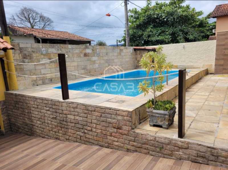 Casa à venda com 3 quartos, 150m² - Foto 2