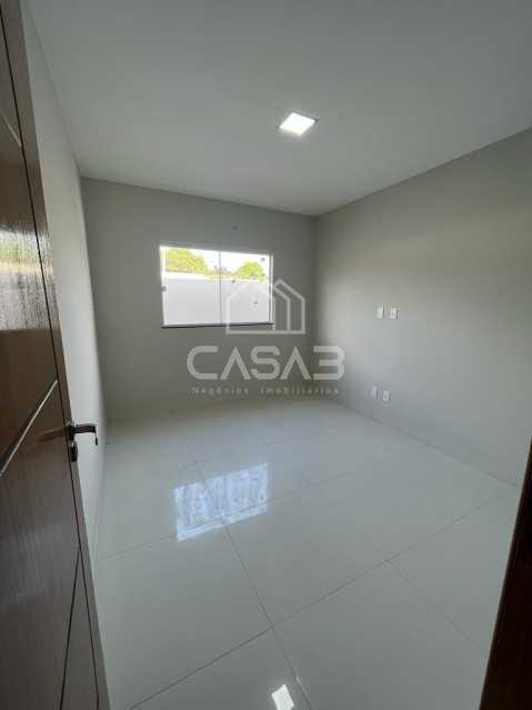 Casa à venda com 2 quartos, 71m² - Foto 4