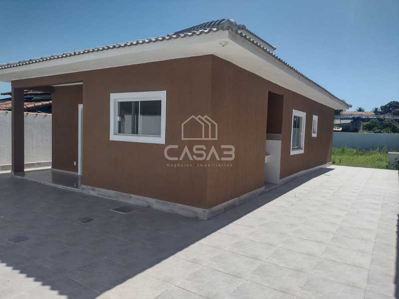 Casa à venda com 3 quartos, 89m² - Foto 1