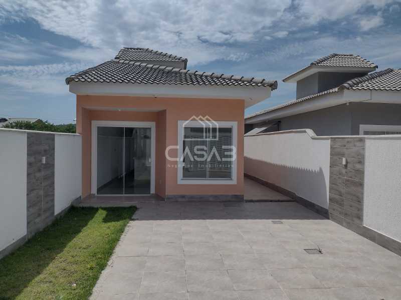 Casa à venda com 2 quartos, 67m² - Foto 1