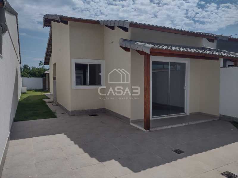 Casa à venda com 2 quartos, 89m² - Foto 1