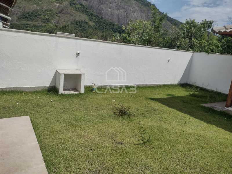 Casa à venda com 2 quartos, 89m² - Foto 17