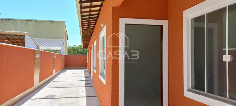 Casa à venda com 2 quartos, 60m² - Foto 1