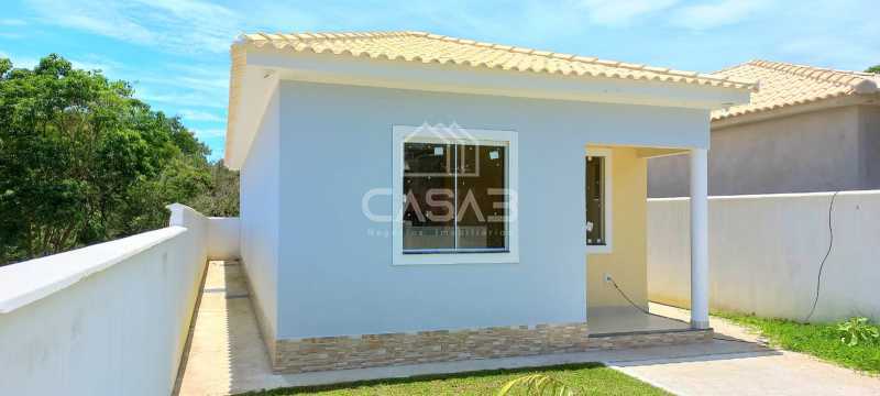 Casa à venda com 2 quartos, 70m² - Foto 1