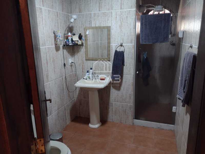 Casa à venda com 4 quartos, 330m² - Foto 10