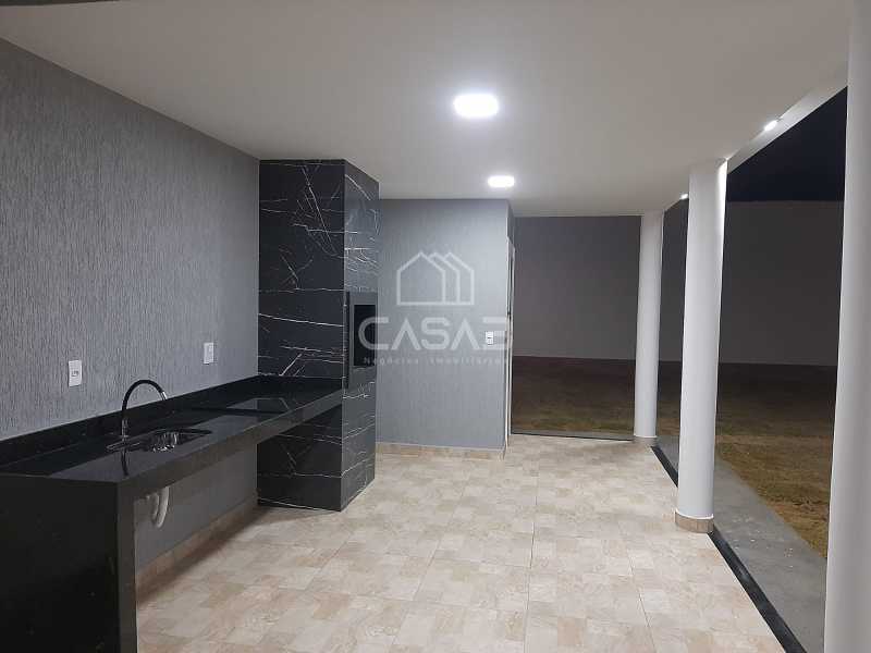 Casa à venda com 3 quartos, 140m² - Foto 3