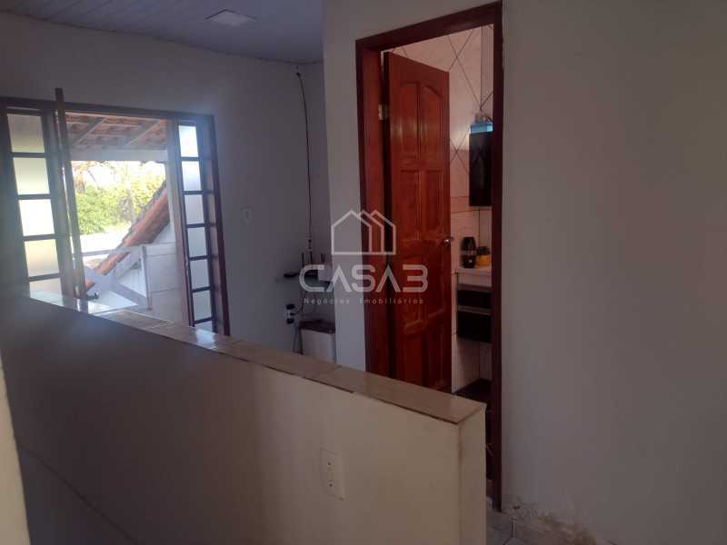 Casa à venda com 4 quartos, 230m² - Foto 16