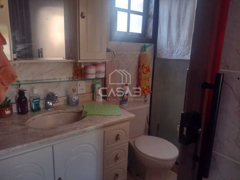 Casa à venda com 4 quartos, 230m² - Foto 19