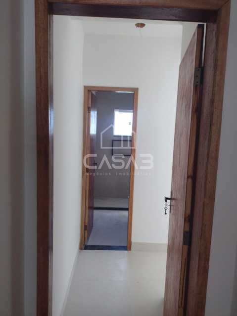 Casa à venda com 2 quartos, 93m² - Foto 9