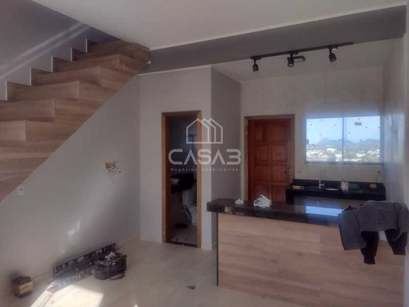 Casa à venda com 2 quartos, 65m² - Foto 2