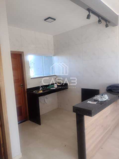 Casa à venda com 2 quartos, 65m² - Foto 4