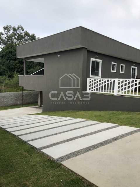 Casa à venda com 2 quartos, 106m² - Foto 2