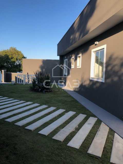 Casa à venda com 2 quartos, 106m² - Foto 11