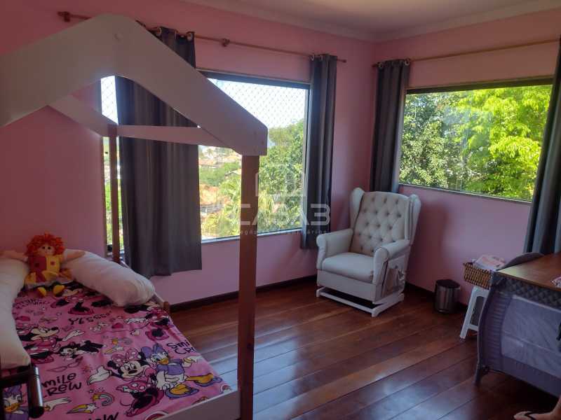 Casa de Condomínio à venda com 3 quartos, 205m² - Foto 23