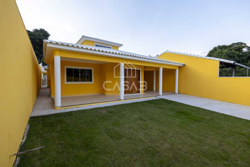 Casa à venda com 6 quartos, 266m² - Foto 1