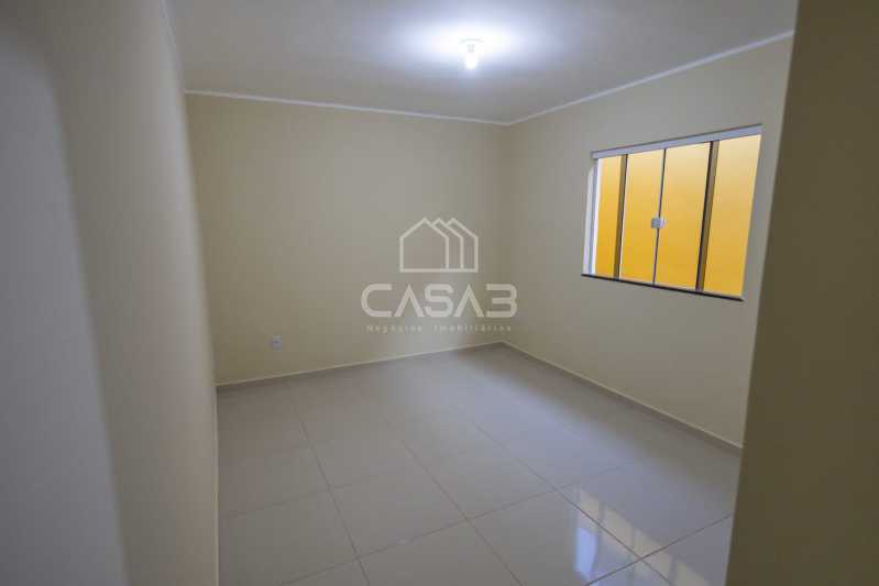 Casa à venda com 6 quartos, 266m² - Foto 11