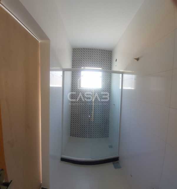 Casa à venda com 2 quartos, 83m² - Foto 11