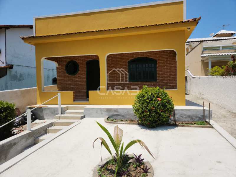 Casa à venda com 3 quartos, 144m² - Foto 1