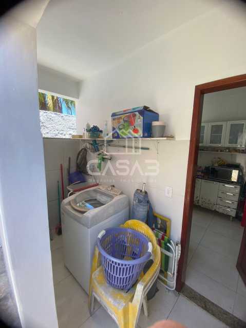 Casa à venda com 2 quartos, 75m² - Foto 13