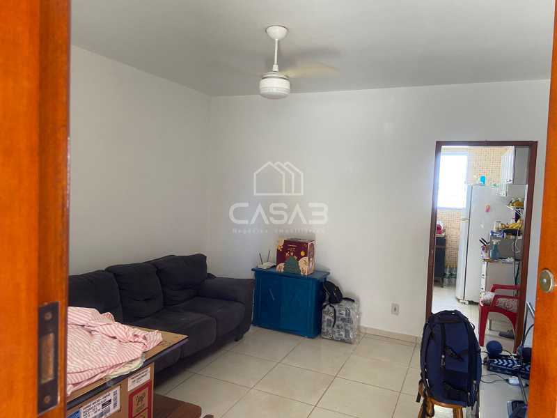 Casa à venda com 2 quartos, 75m² - Foto 3