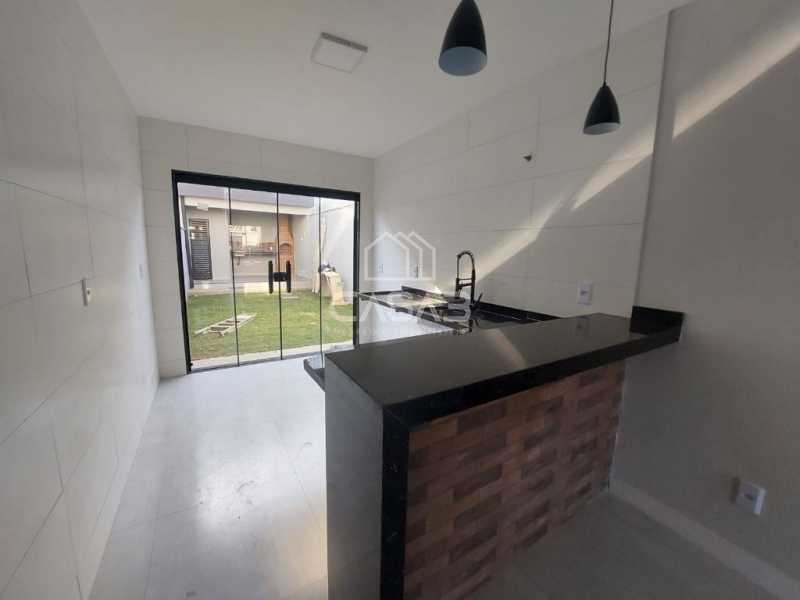 Casa à venda com 2 quartos, 86m² - Foto 5