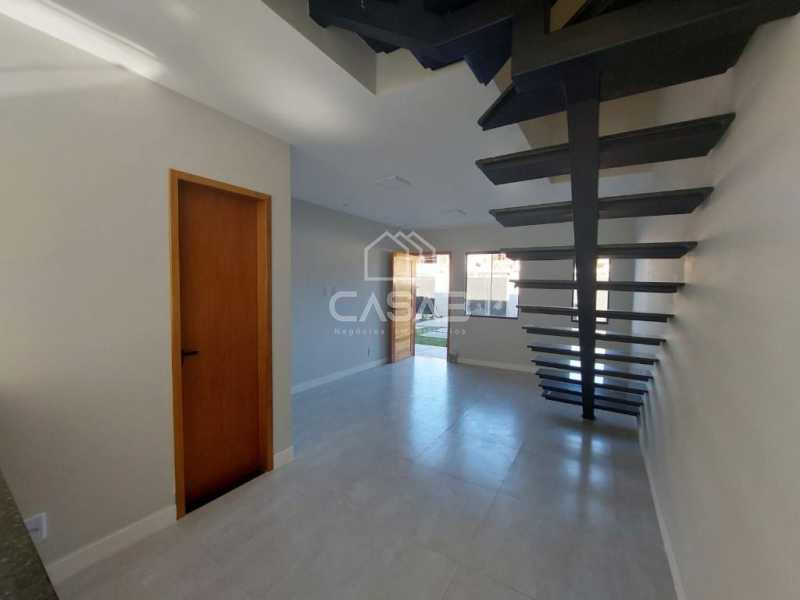 Casa à venda com 2 quartos, 86m² - Foto 4