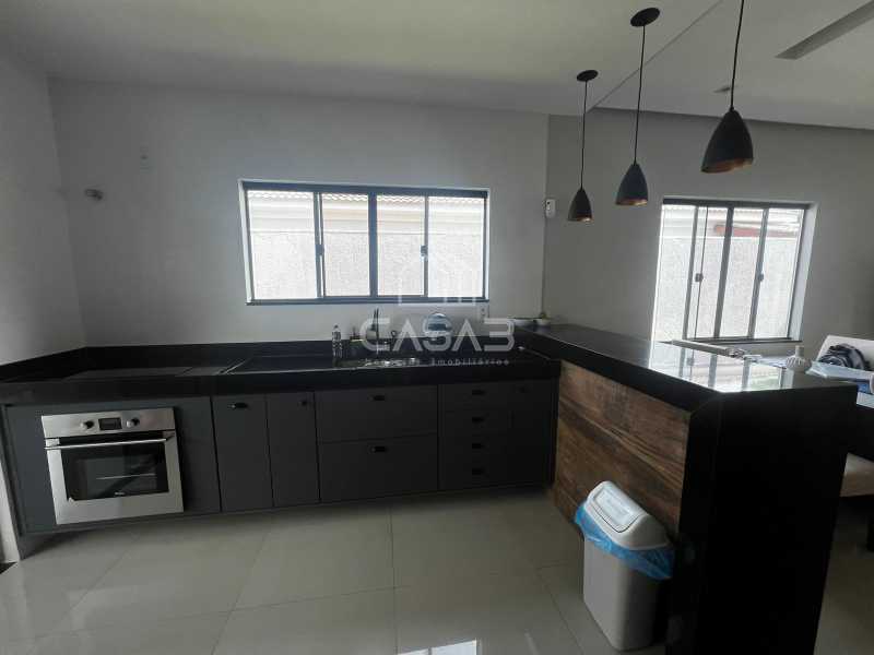 Casa à venda com 3 quartos, 105m² - Foto 9