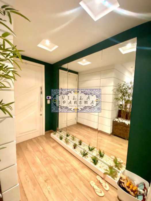 Apartamento à venda com 2 quartos, 70m² - Foto 2