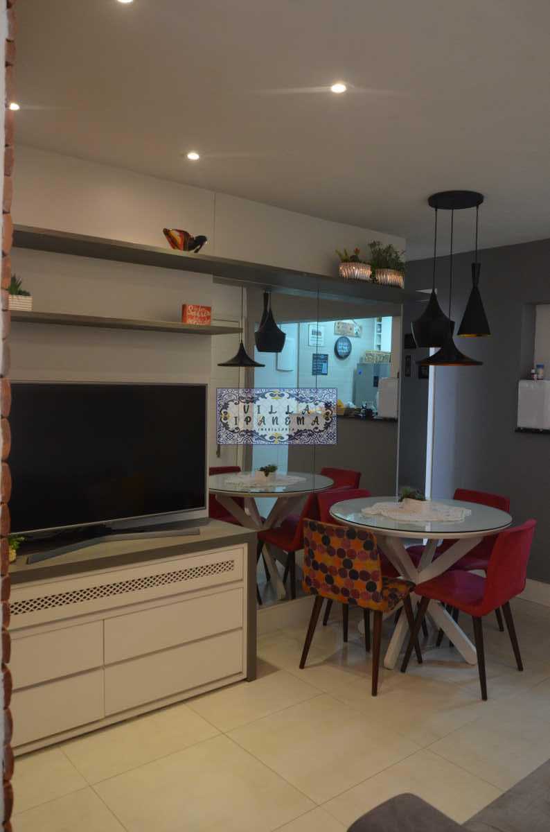 Apartamento à venda com 2 quartos, 65m² - Foto 3