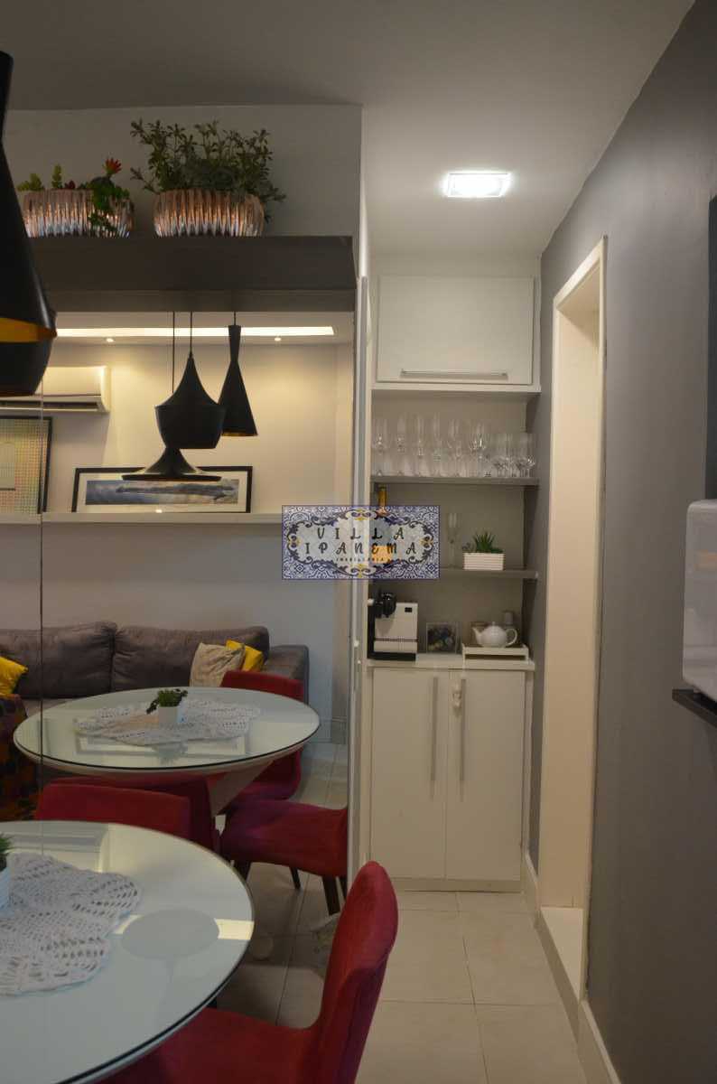 Apartamento à venda com 2 quartos, 65m² - Foto 4