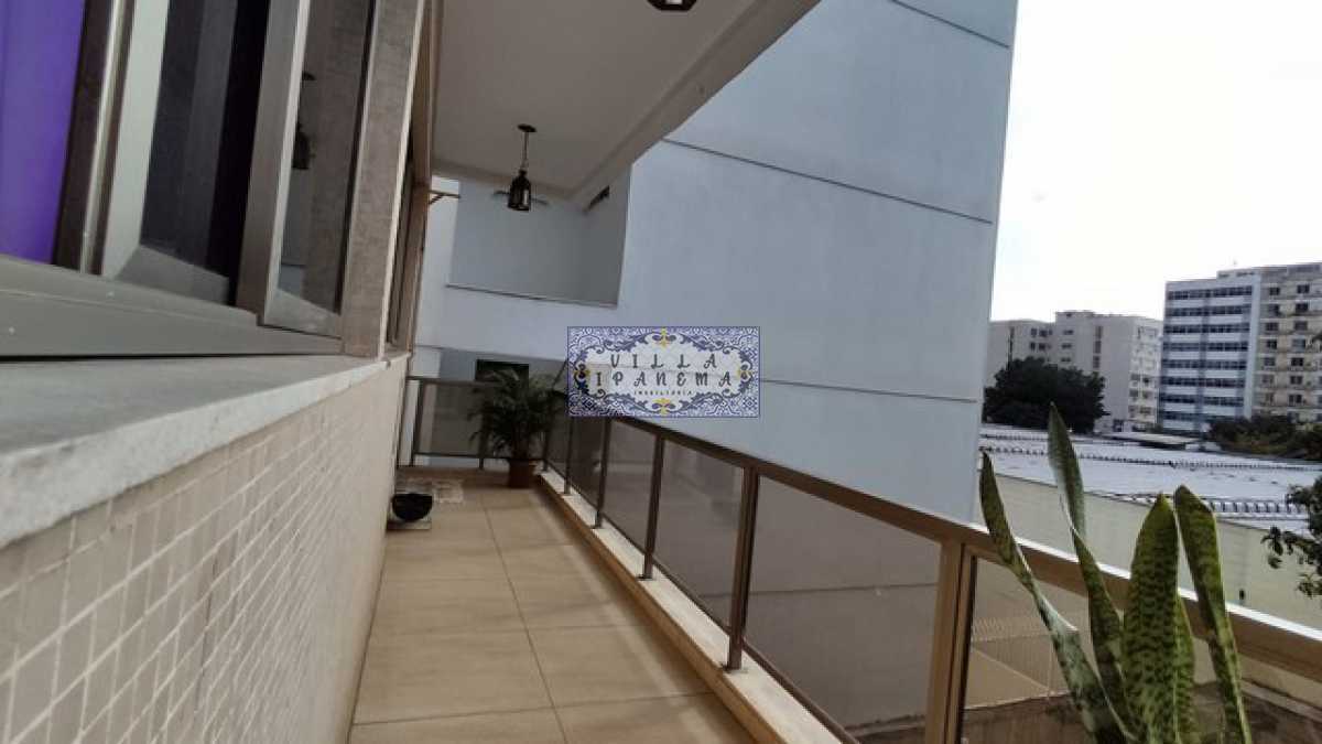 Apartamento à venda com 2 quartos, 81m² - Foto 3