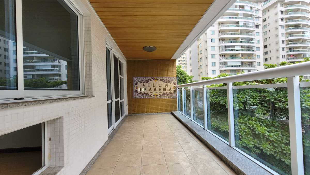 Apartamento à venda com 2 quartos, 94m² - Foto 3