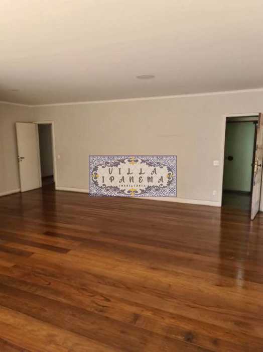 Apartamento à venda com 4 quartos, 270m² - Foto 2