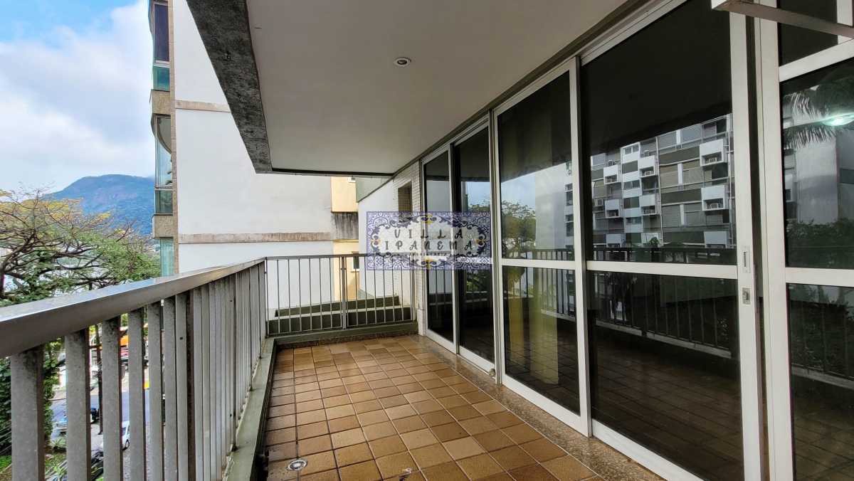 Apartamento à venda com 4 quartos, 140m² - Foto 1