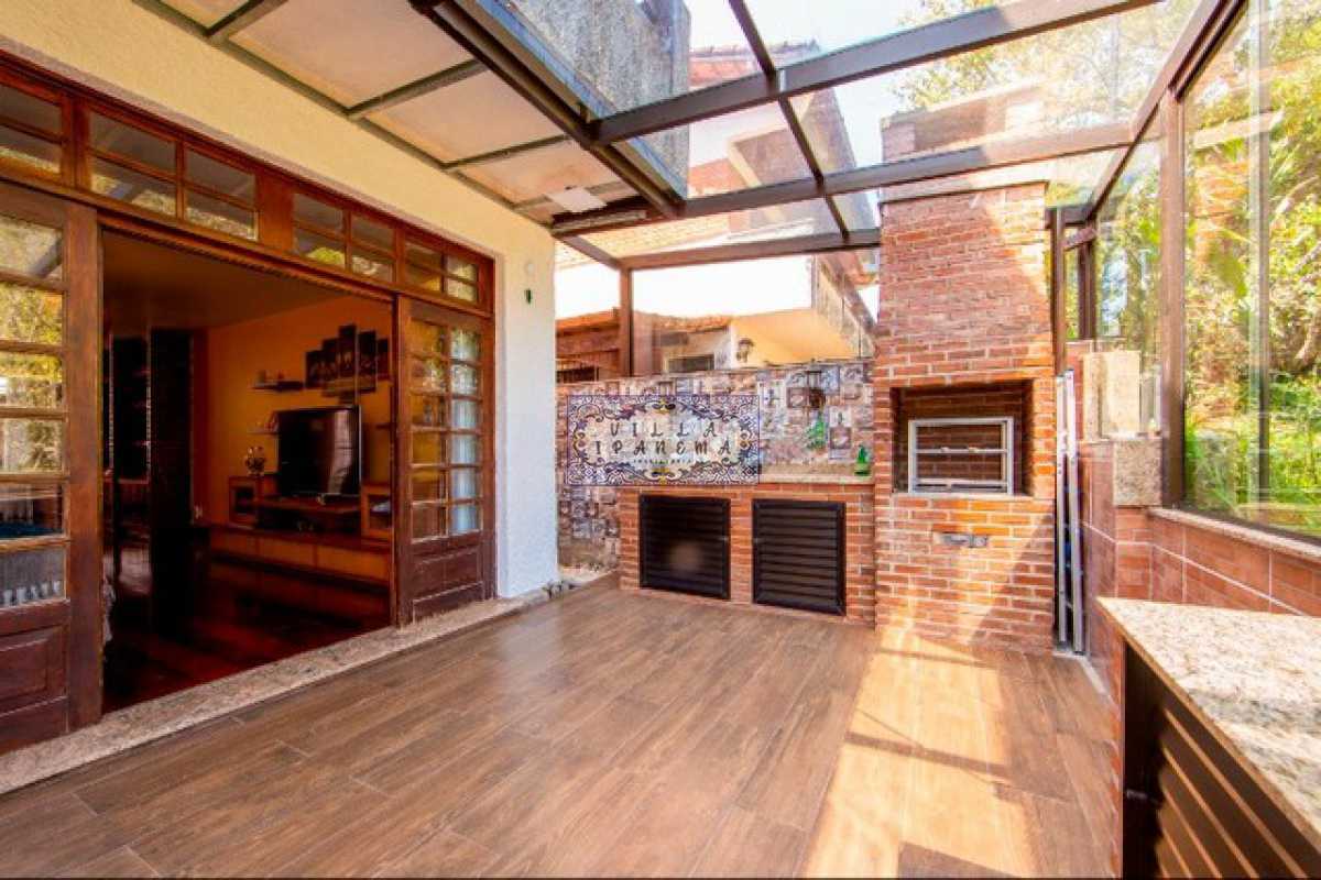 Casa de Condomínio à venda com 4 quartos, 182m² - Foto 1