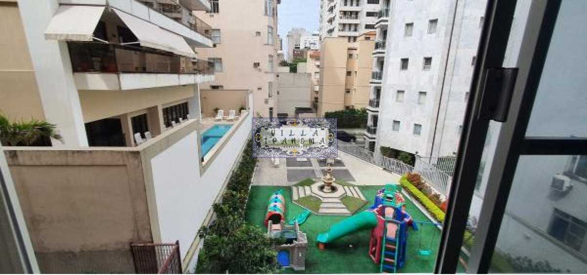 Apartamento à venda com 3 quartos, 204m² - Foto 4