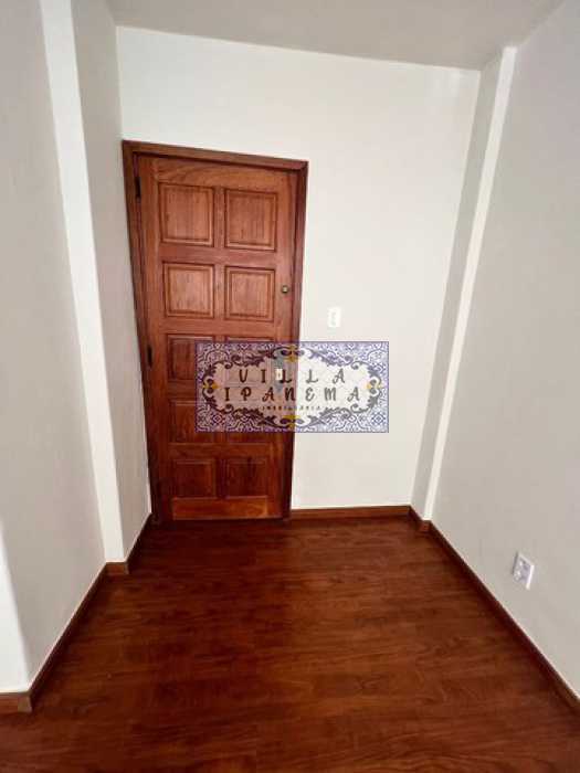 Apartamento à venda com 2 quartos, 60m² - Foto 2