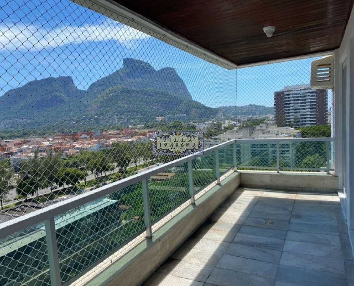 Apartamento à venda com 3 quartos, 110m² - Foto 2