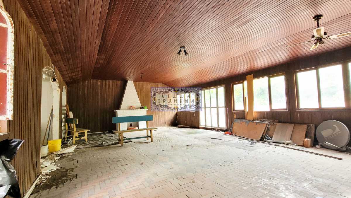 Cobertura à venda com 4 quartos, 300m² - Foto 1