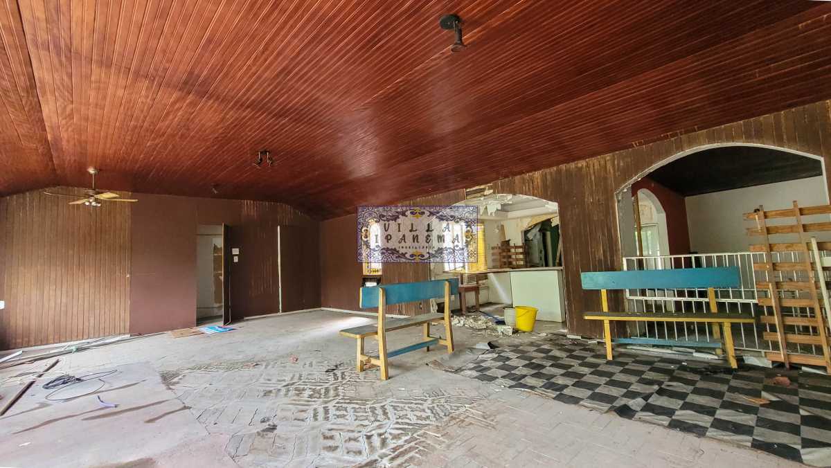 Cobertura à venda com 4 quartos, 300m² - Foto 3