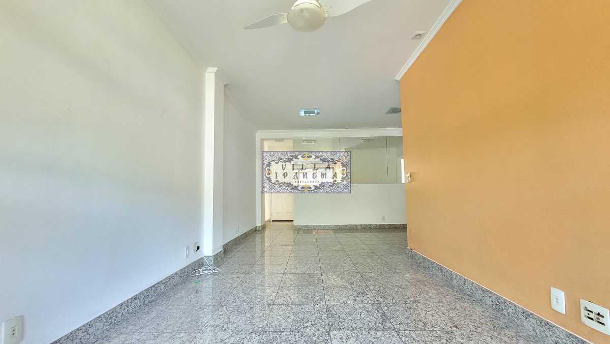 Apartamento à venda com 3 quartos, 120m² - Foto 4