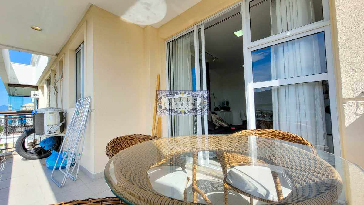 Apartamento à venda com 2 quartos, 70m² - Foto 5