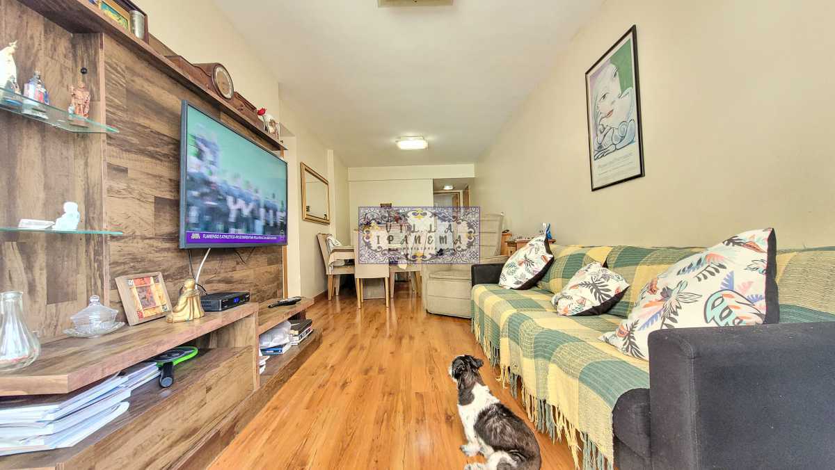 Apartamento à venda com 3 quartos, 100m² - Foto 3