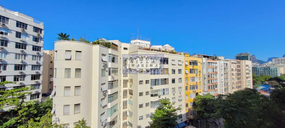 Apartamento à venda com 2 quartos, 75m² - Foto 4