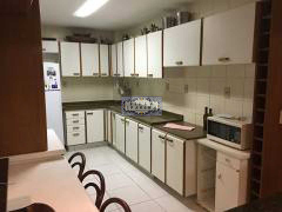 Apartamento à venda com 3 quartos, 130m² - Foto 4