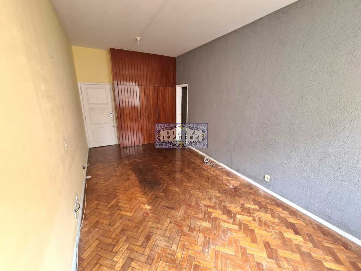 Apartamento à venda com 2 quartos, 70m² - Foto 1