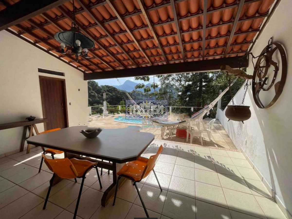 Casa à venda com 9 quartos, 1000m² - Foto 4