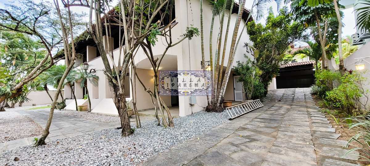 Casa de Condomínio à venda com 6 quartos, 910m² - Foto 4