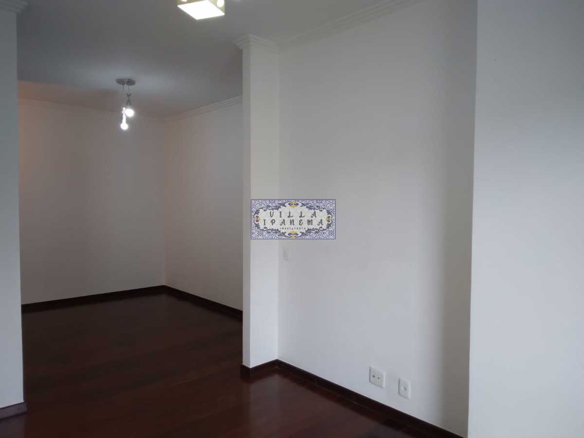 Apartamento para alugar com 3 quartos, 96m² - Foto 4