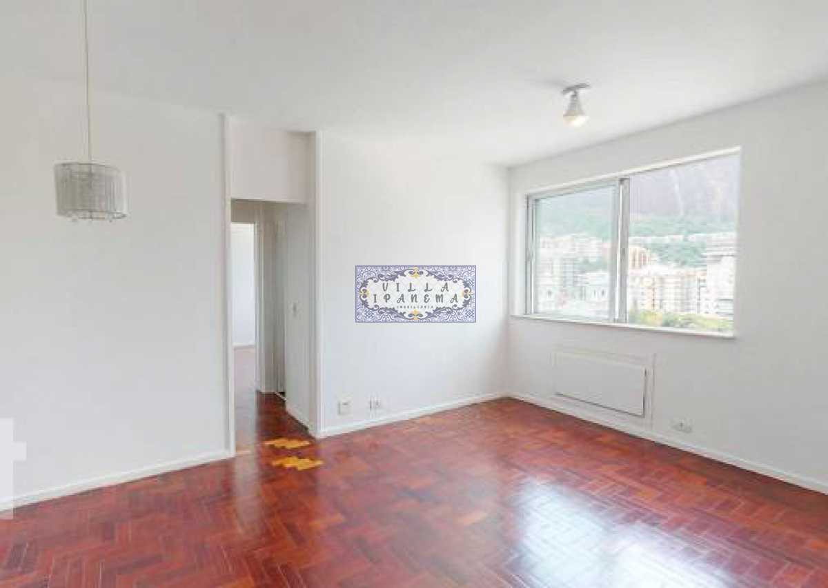 Apartamento à venda com 2 quartos, 70m² - Foto 4